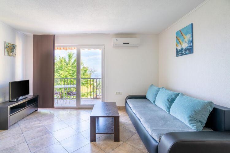 Apartments Nika With Swimming Pool And Beautiful Sea View Dobreć Esterno foto