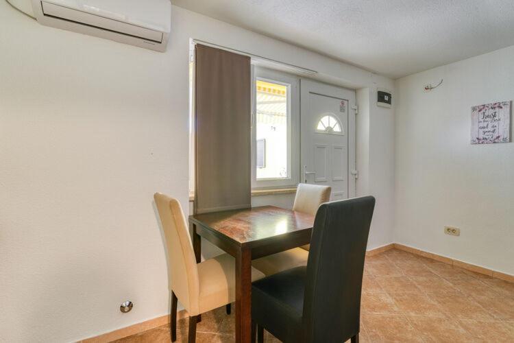 Apartments Nika With Swimming Pool And Beautiful Sea View Dobreć Esterno foto
