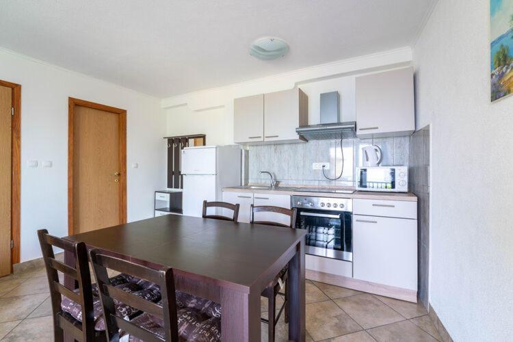 Apartments Nika With Swimming Pool And Beautiful Sea View Dobreć Esterno foto