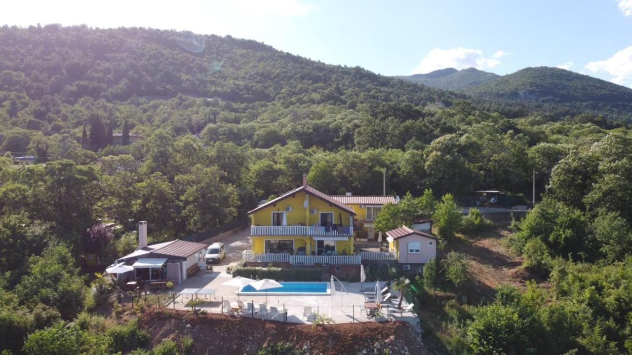 Apartments Nika With Swimming Pool And Beautiful Sea View Dobreć Esterno foto